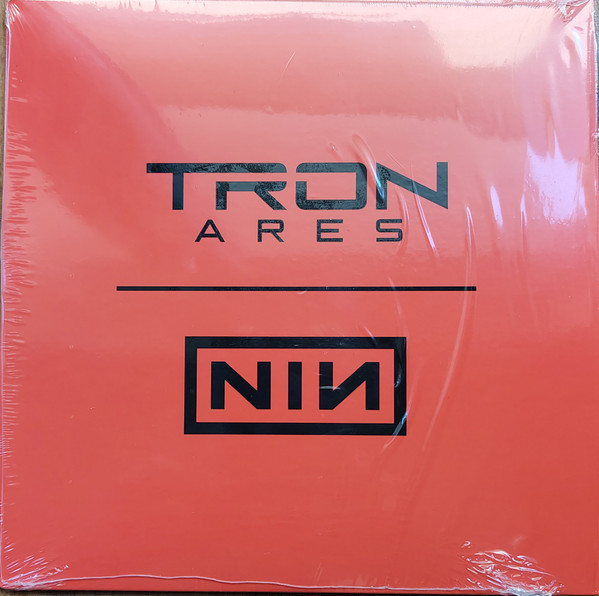 Nine Inch Nails – As Alive As You Need Me To Be