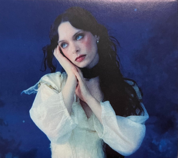 Holly Humberstone – Cruel World