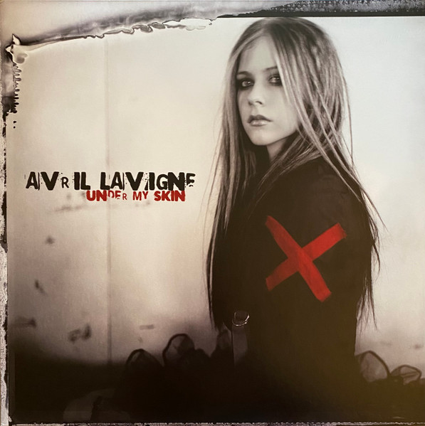 Avril Lavigne – Under My Skin