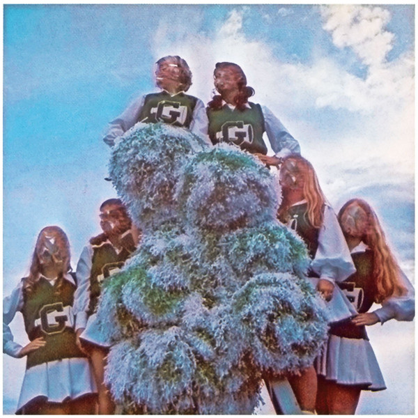 Sleigh Bells – Treats
