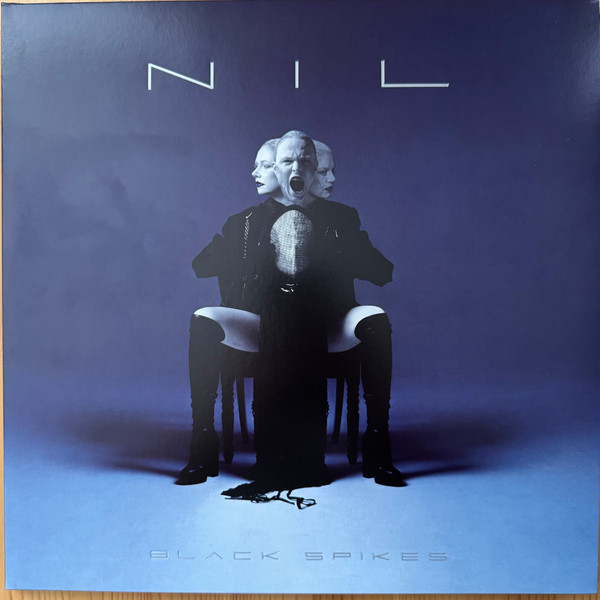 Black Spikes – Nil