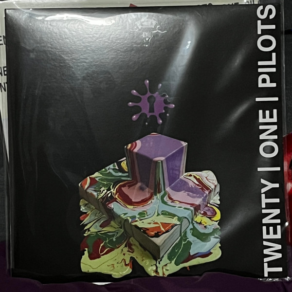 Twenty One Pilots – Twenty One Pilots