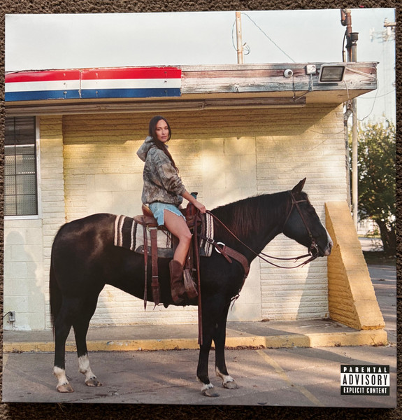 Kacey Musgraves – Middle Of Nowhere 