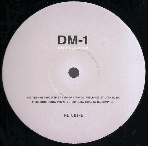 DM-1 – Steel Groove