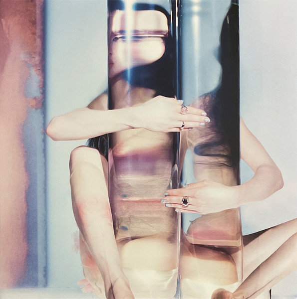 Poppy – Empty Hands