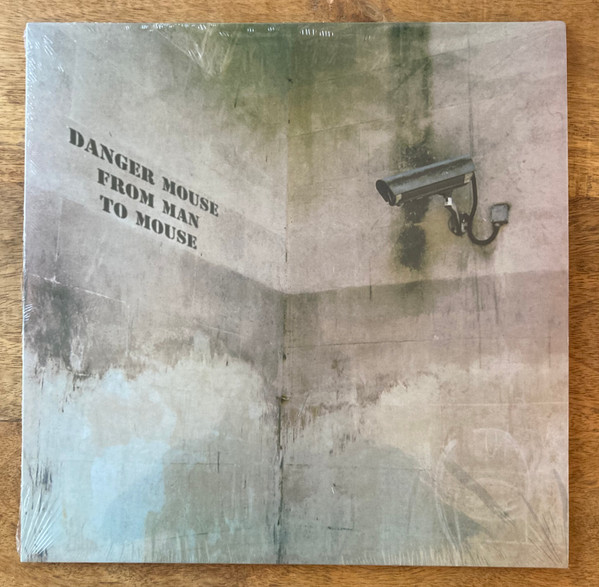 Danger Mouse – From Man To Mouse