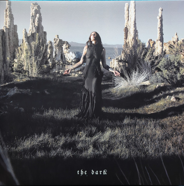 Chelsea Wolfe – The Dark